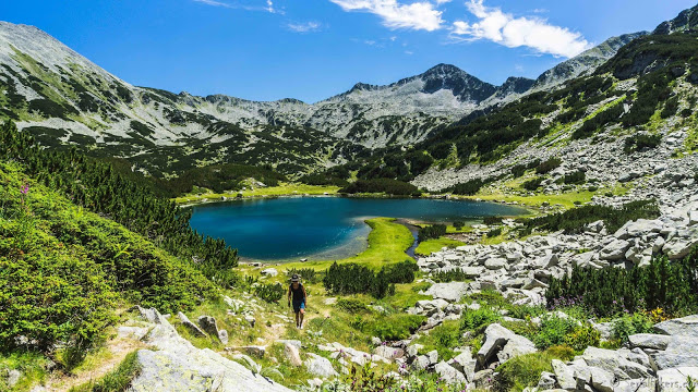 Jul&Gaux SerialHikers autostop hitchhiking aventure adventure alternative travel voyage volontariat volonteering bansko bulgaria bulgarie hiking randonnee pirin