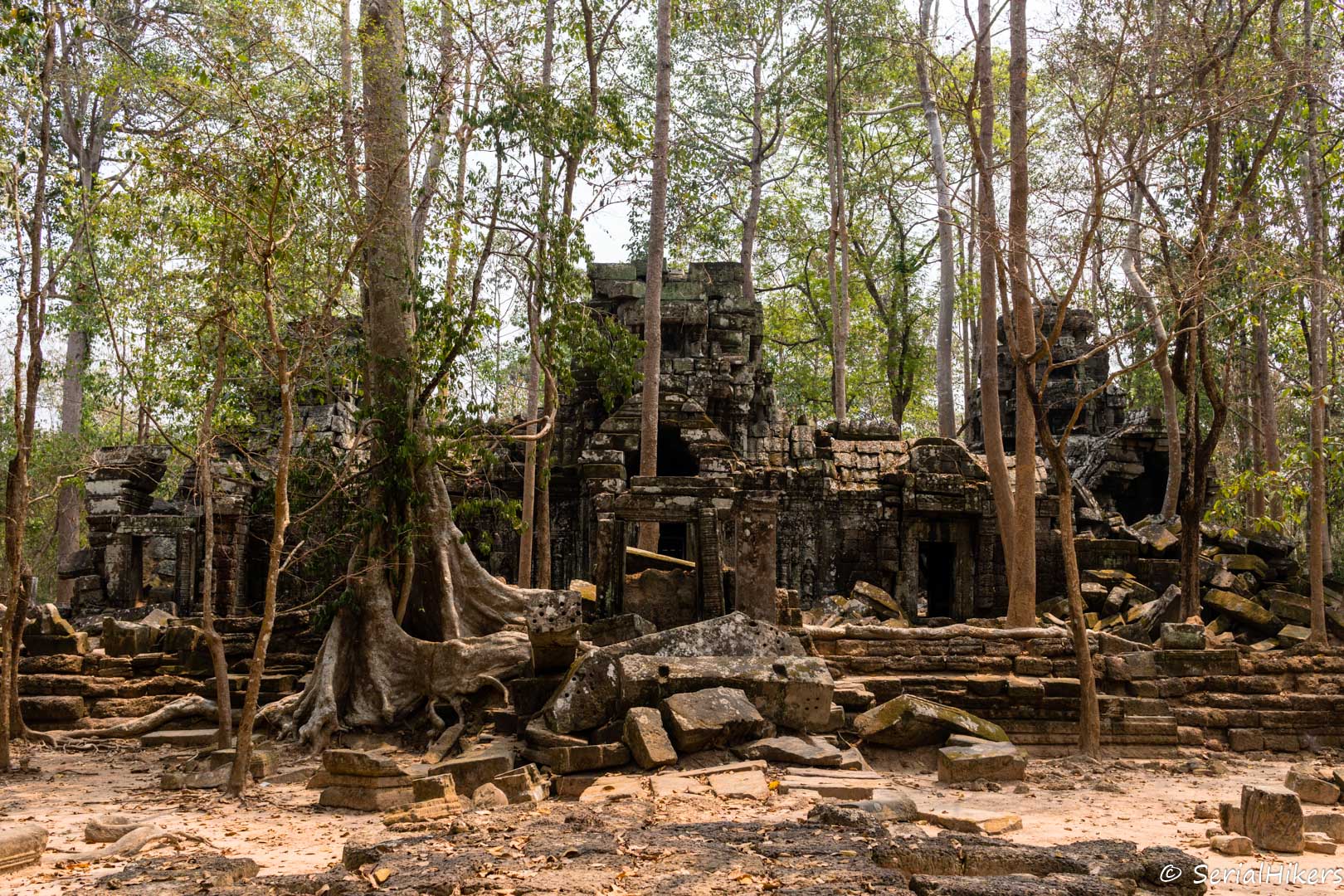 SerialHikers - Alternative Travel Blog SerialHikers - Engaged Travel & Without Flight Angkor Temples: a visit on one-day ticket and a bicycle - Cambodia Cambodia, South East Asia Heritage